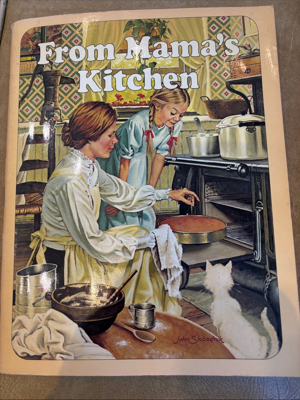 Vintage 1976 From Mama's Kitchen Cookbook - Catherine Smith